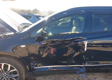 2022 Cadillac Xt5 Awd Sport from USA, damaged, VIN 1GYKNGRS1NZ156875